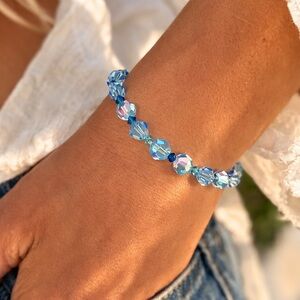 90s Sapphire Blue Aurora Borealis Crystal Bracelet | Faceted Beaded Toggle Cuff